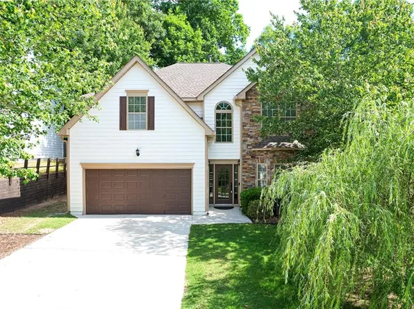 715 Moonlight Way, Suwanee, GA 30024