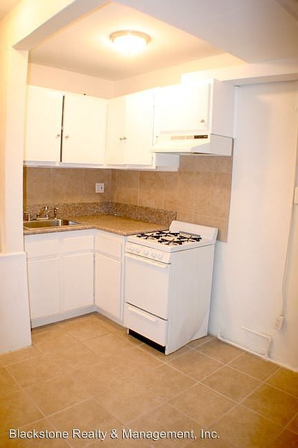 1st image of 216 N Cordova St APT D