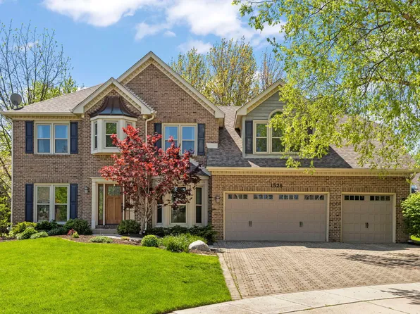 1526 Maria Ct, Wheaton, IL 60187
