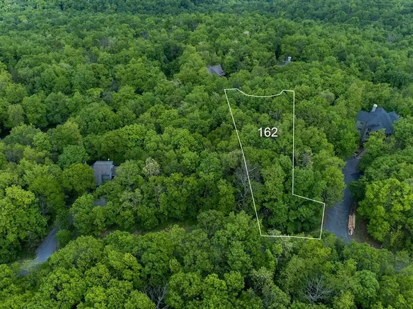 19 Ginseng Ln, Roseland, VA 22967
