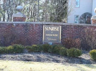 59 Sunrise Dr #606, Whippany, NJ 07981
