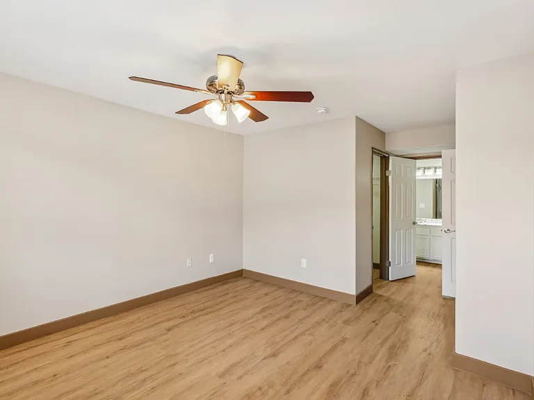 Craig Ranch Villas — Photo 11