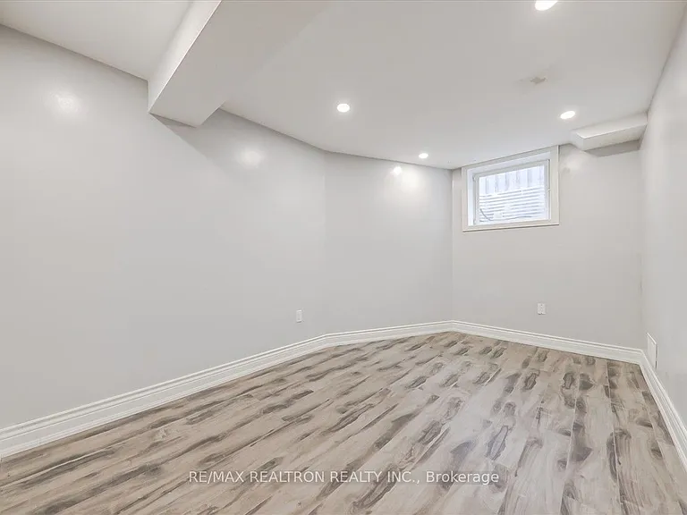 635 Beckworth Sq #BASEMENT — Photo 13
