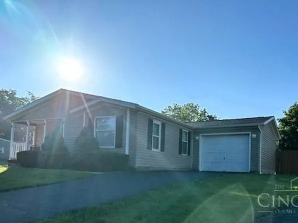 110 Maple Run Dr, Hillsboro, OH 45133