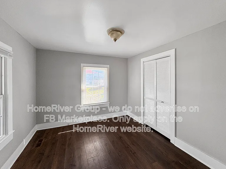 1310 Roanoke Ave — Photo 9