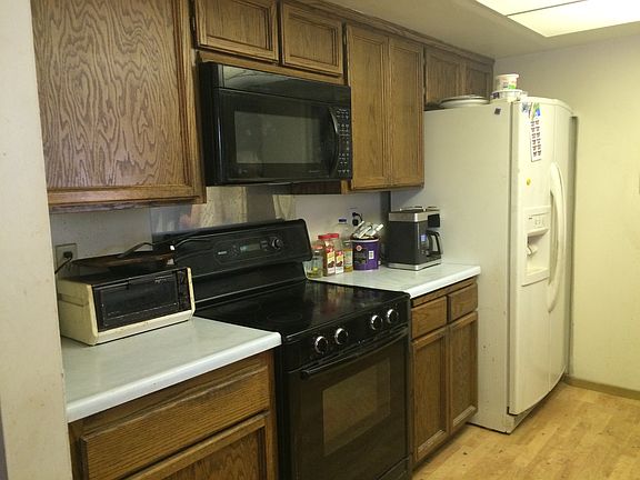 5th image of 1323 Sheffield Way