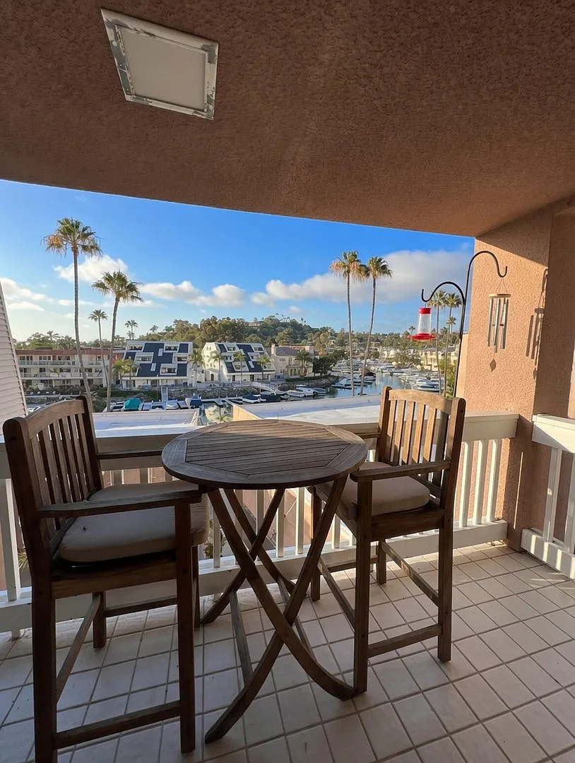 Fully Furnished in Bristol Cove Carlsbad! — Photo 2