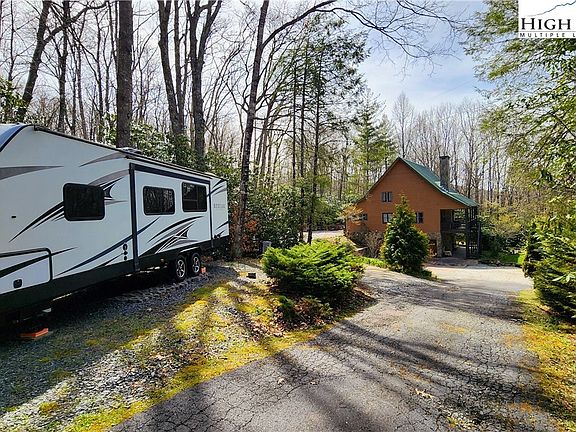 5th image of 683 Joe Hartley Road