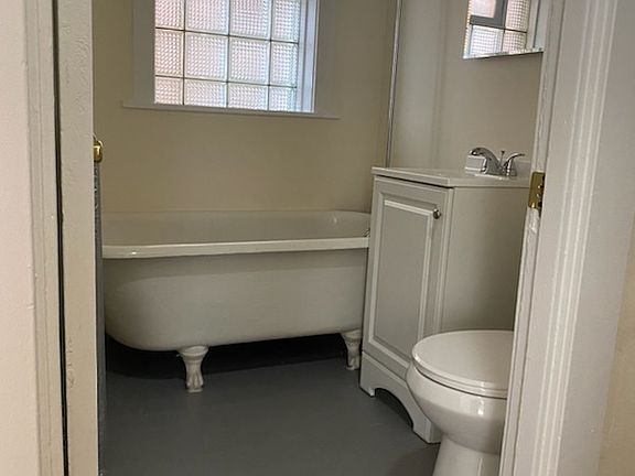 4th image of 4842 W Belle Plaine Ave APT 1S