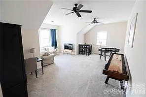 10517 Donahue Dr — Photo 25