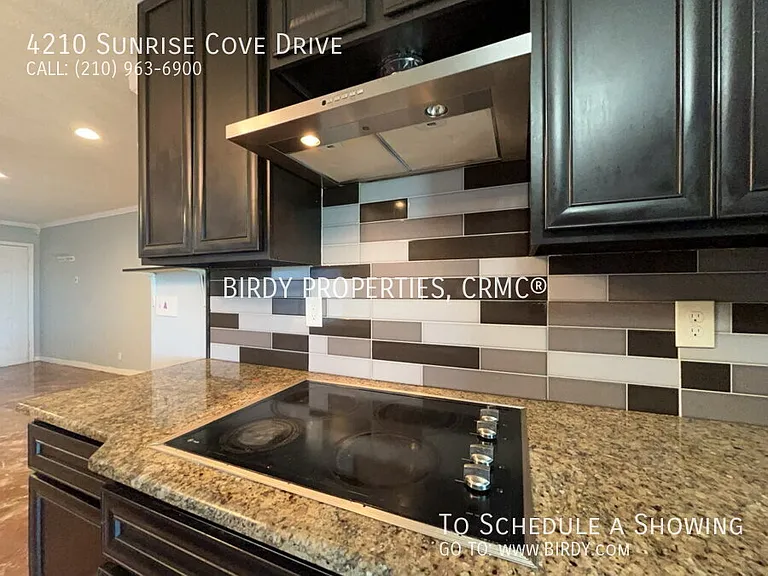 4210 Sunrise Cove Dr — Photo 14