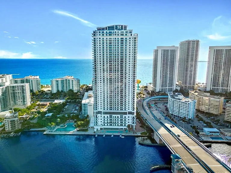 4010 S Ocean Dr #ID1343386P — Photo 26
