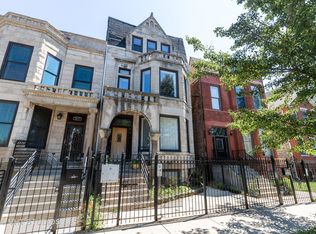 3619 S Giles Ave, Chicago, IL 60653