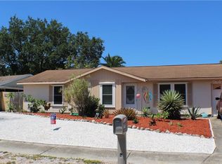 6605 36th Avenue Dr W, Bradenton, FL 34209