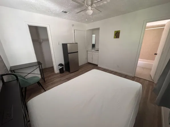 (undisclosed Address), Humble, TX 77338