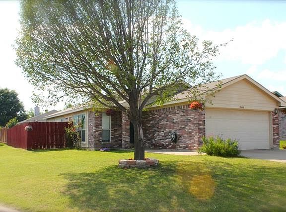 2nd image of 10648 Flamewood Dr
