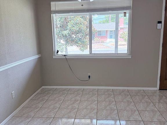 4th image of 3638 French Ave