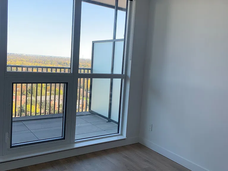 68 Esther Shiner Blvd #1908 — Photo 10