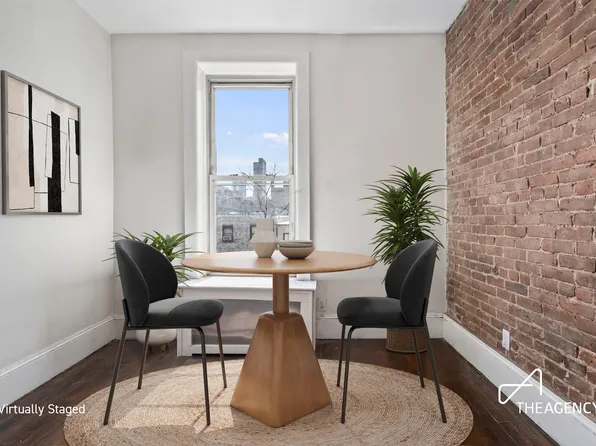 154 West 77th Street 4R image 3 of 7