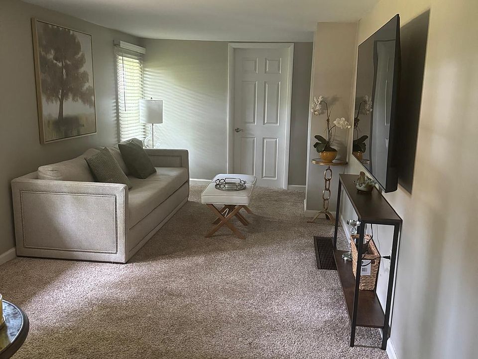 Family room equipped with 85" screen