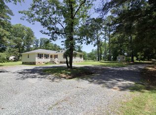 123 Lorraine Dr, Robbins, NC 27325