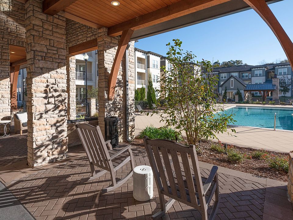 Tapestry Long Farm Pool Area