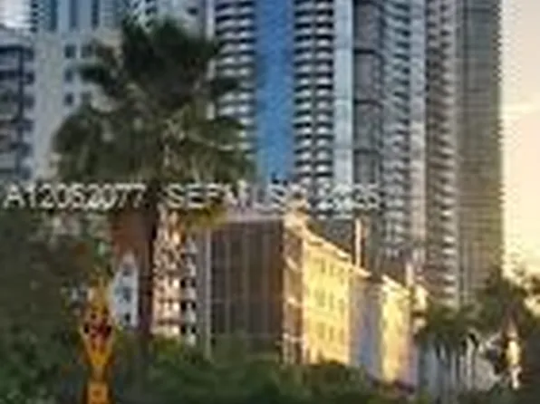 850 N Miami Ave #W-906, Miami, FL 33136