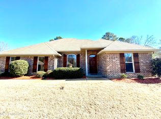 514 Glensview Dr, Brandon, MS
