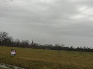 5786 Mayberry Ct, Oreana, IL 62554