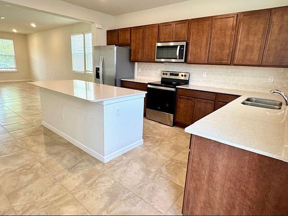 4th image of 10473 Folly Beach Rd
