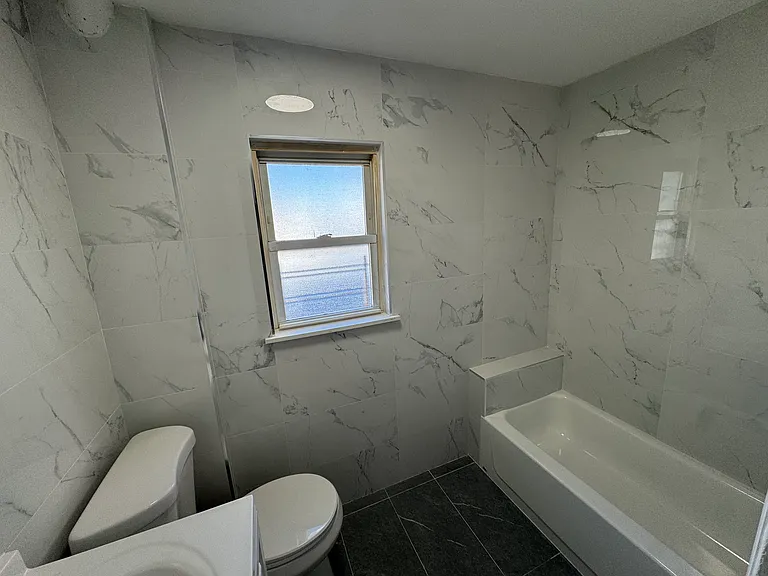 4 Avenue B #1 — Photo 7