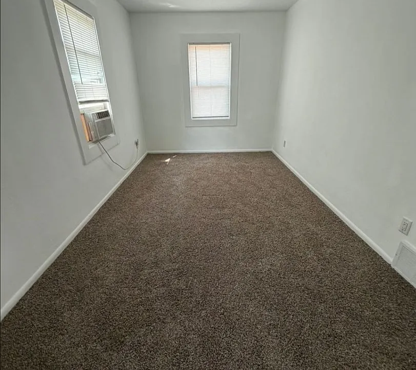 2116 9th Ave N