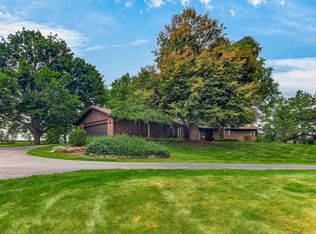 5723 N Mulford Rd, Monroe Center, IL 61052
