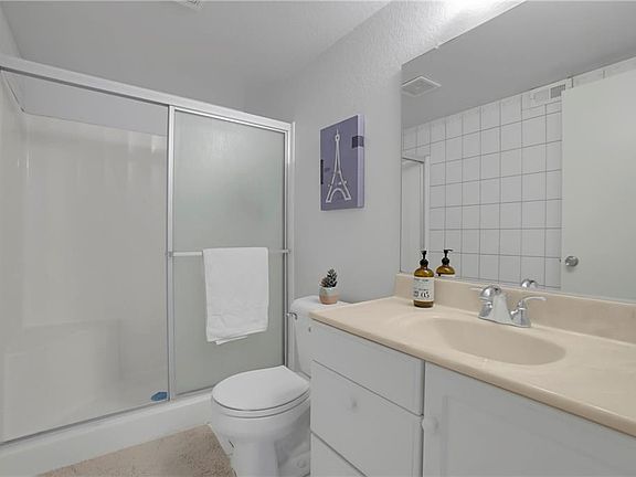 2nd image of 2710 Calle Ruiz