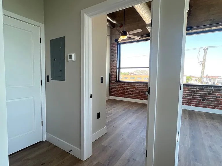 119 E Princess Anne Rd — Photo 108