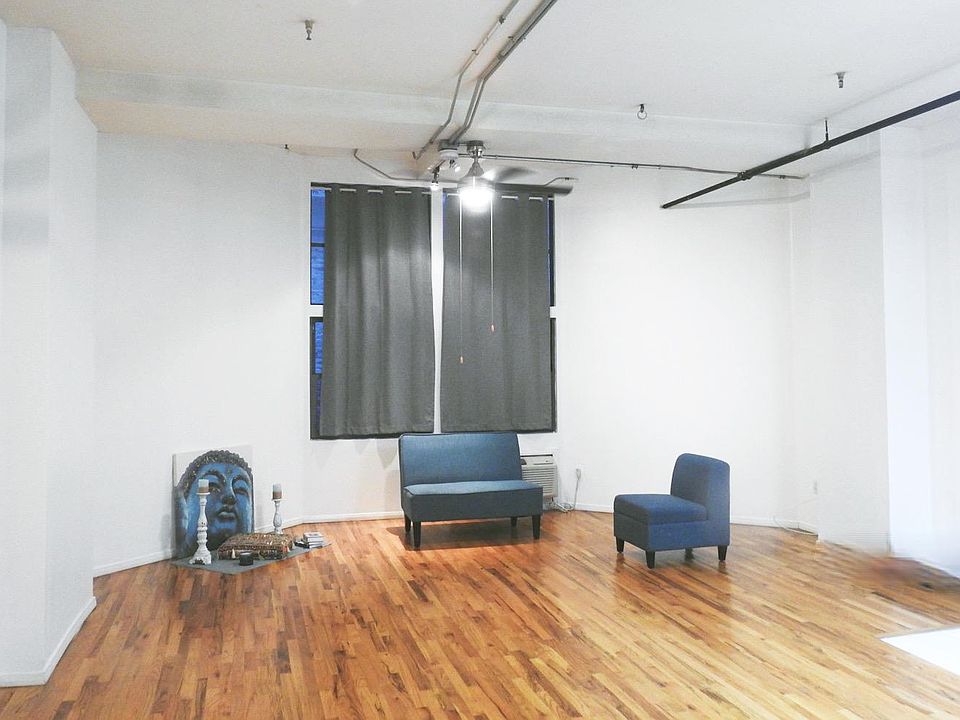 1st image of 635 C St APT 107