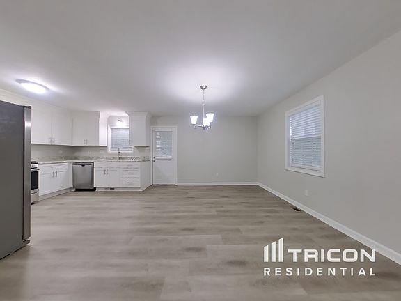 3rd image of 2601 Mountain Brook Ct