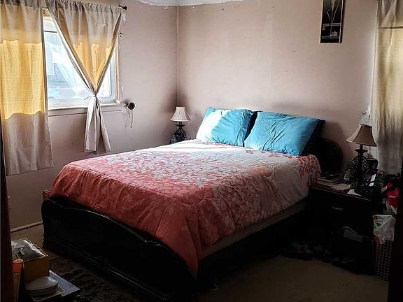 5th image of 203 Gibson Ave
