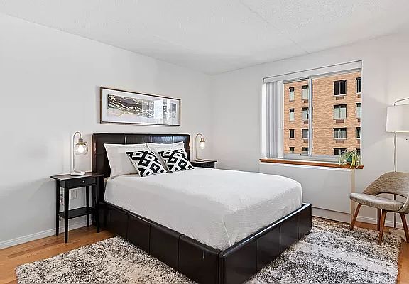 3rd image of 68 Bradhurst Ave APT 6C