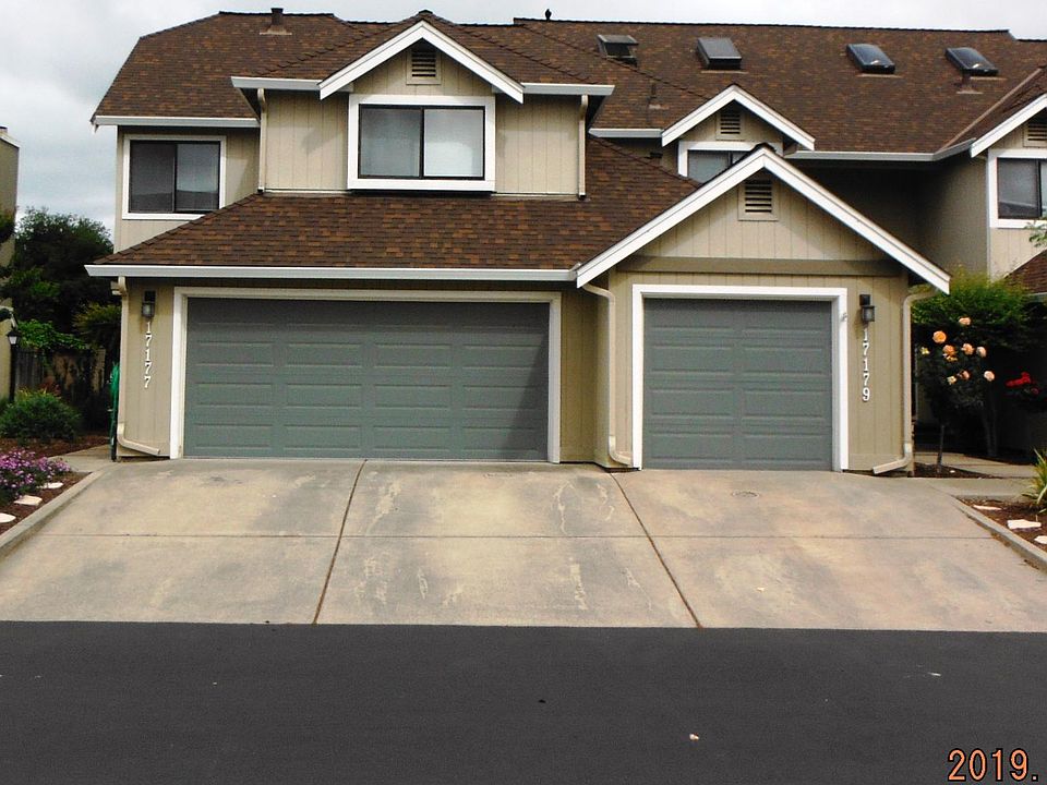 1st image of 17177 Creekside Cir