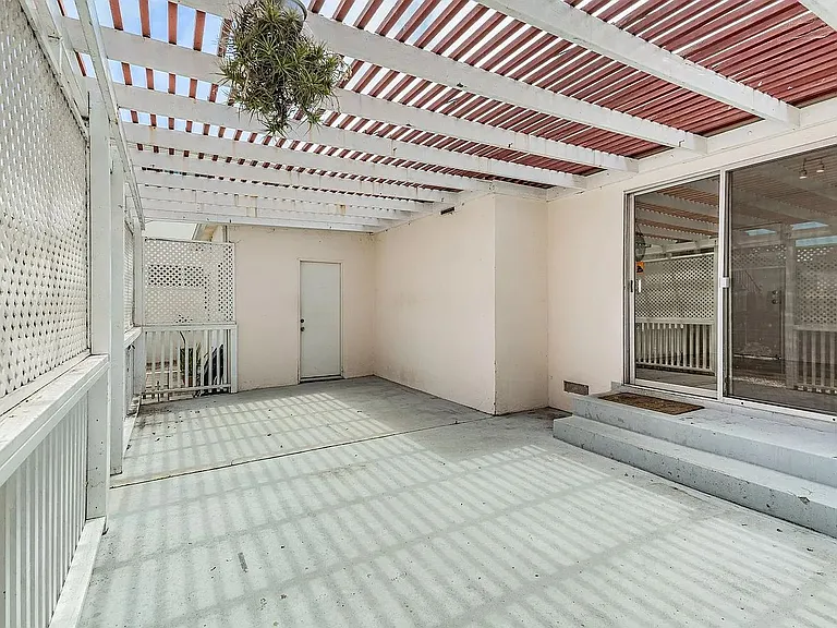 1805 Reed Ave — Photo 18
