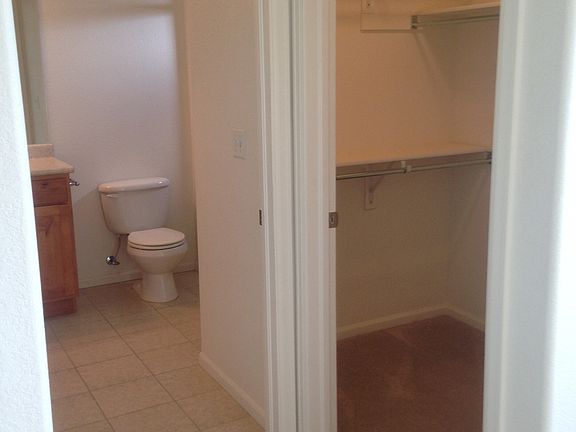 Mastet Bath and Walk in Closet
