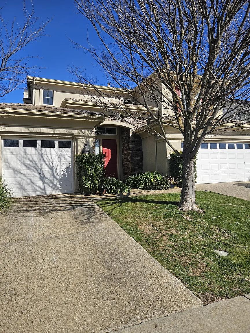 11899 Cobble Brook Dr photo 1