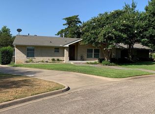 9 Hill Terrace Pl, Cleburne, TX 76033