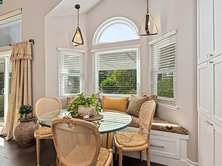 Quail Walk Ln — Photo 9