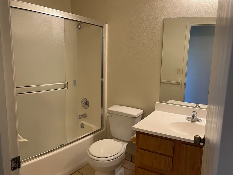 480 Prescott Ave #5 — Photo 7