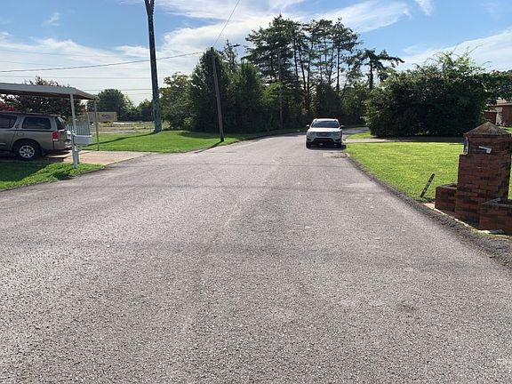 5th image of 1216 Michael Ln