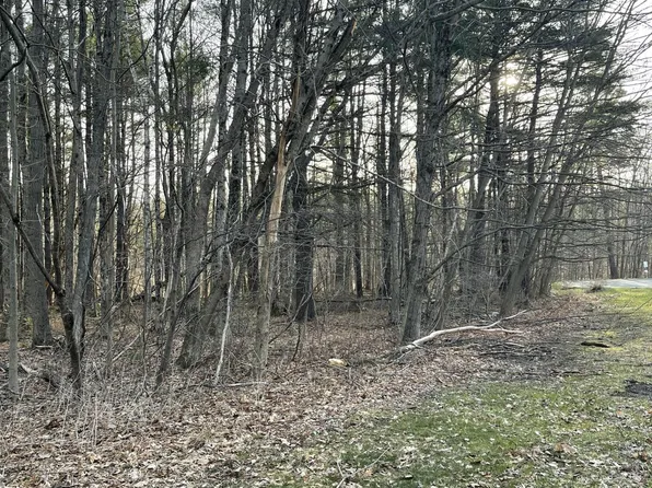 0 Eastbrook Ln, Pittsfield, MA 01201