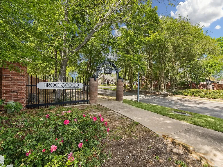 11818 Orchard Mountain Dr — Photo 40