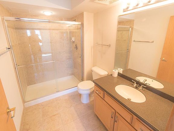 5th image of 770 Pearson St APT 709